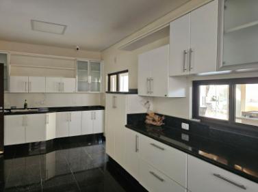 Casa de Condomínio à venda com 3 quartos, 562m² - Foto 5