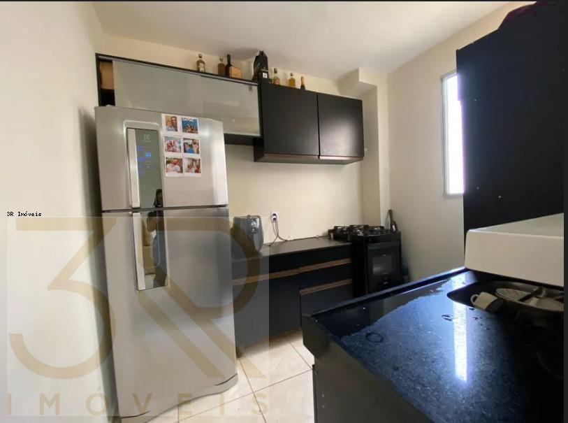 Apartamento à venda com 2 quartos, 69m² - Foto 7