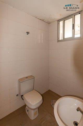 Apartamento à venda com 2 quartos, 65m² - Foto 10