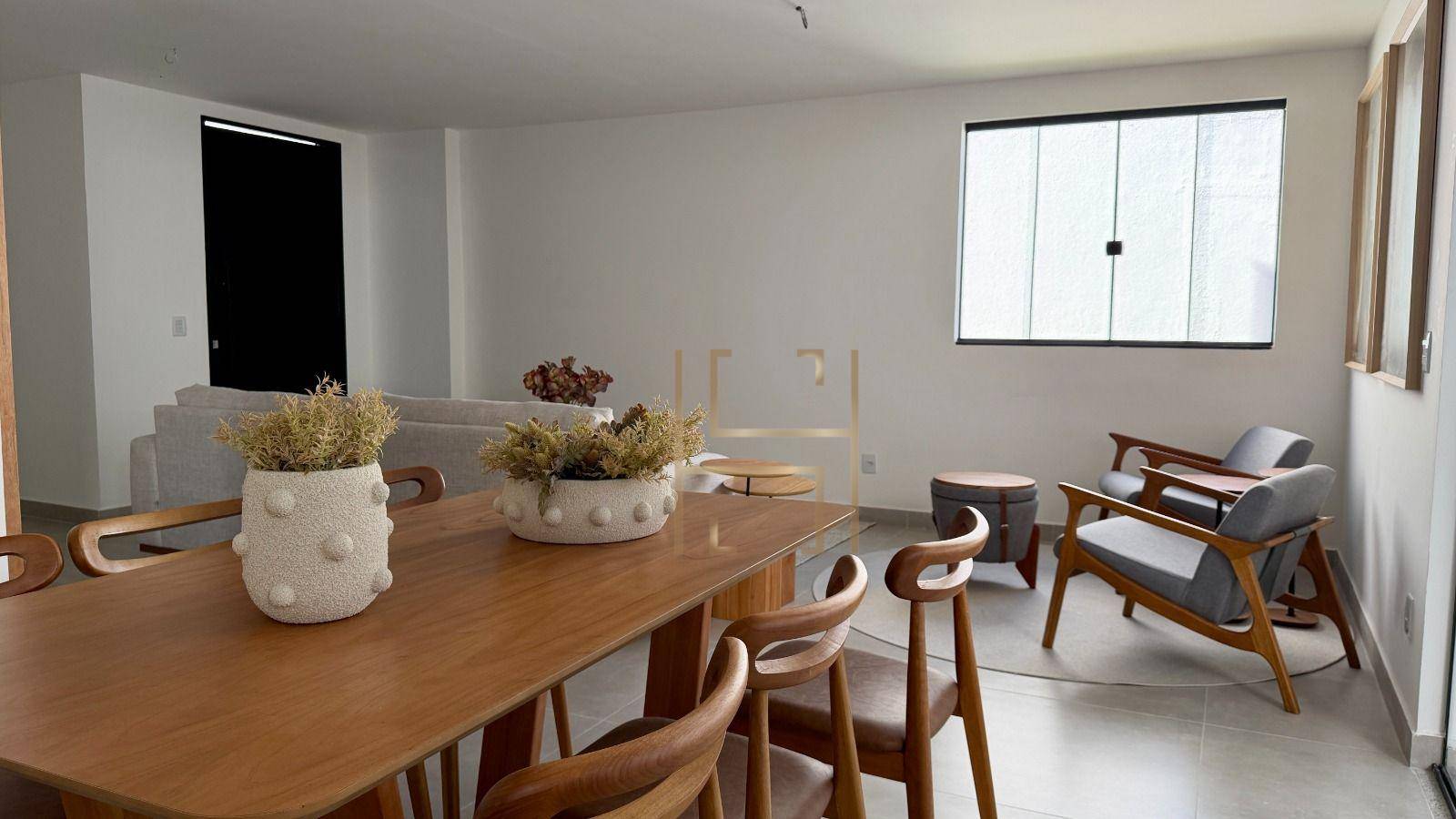 Casa, 4 quartos, 150 m² - Foto 2