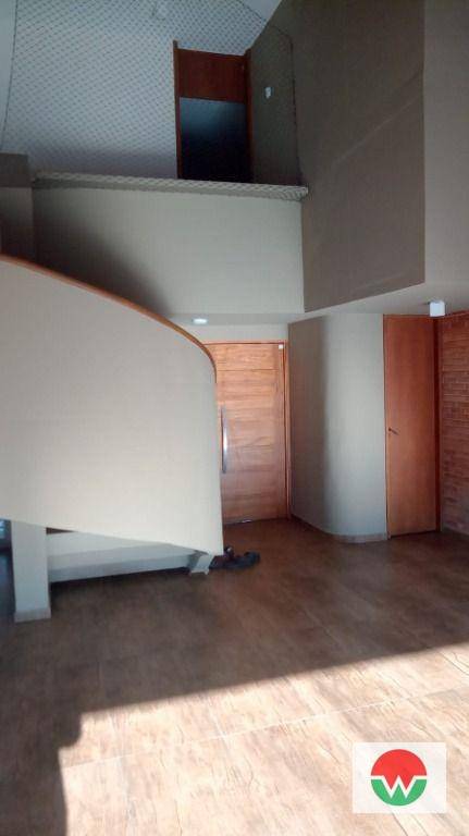 Casa à venda com 4 quartos, 350m² - Foto 16