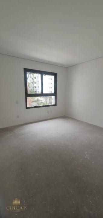 Apartamento à venda com 4 quartos, 197m² - Foto 8