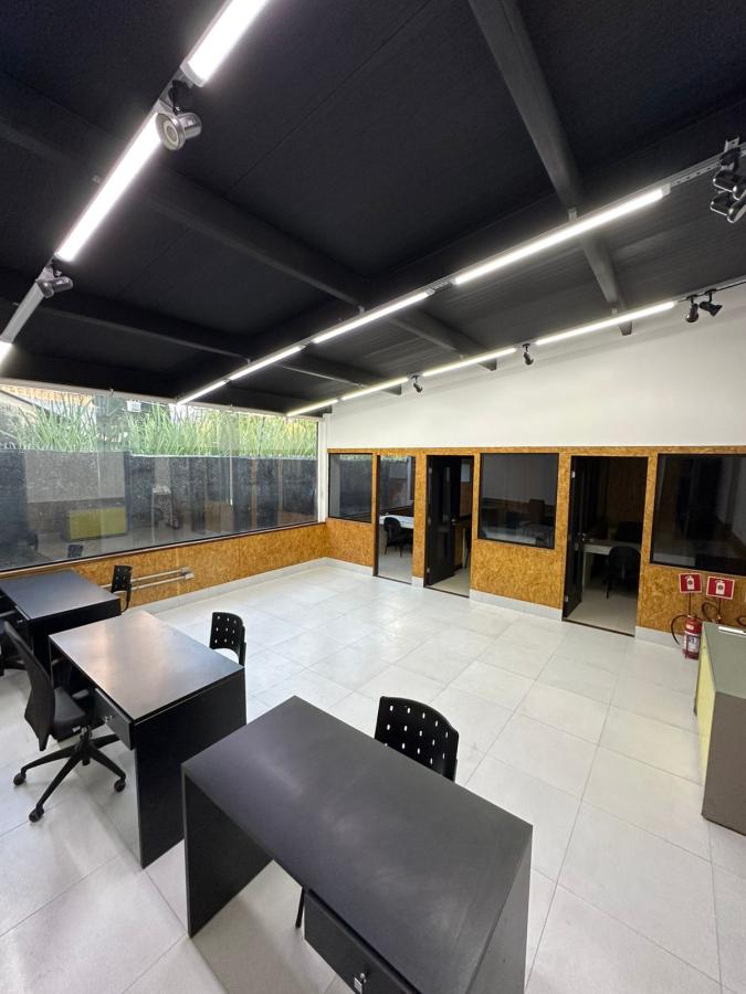 Prédio Inteiro para alugar, 160m² - Foto 4