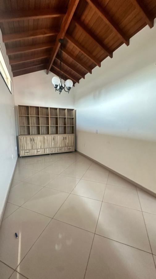 Casa de Condomínio para alugar com 4 quartos, 292m² - Foto 7