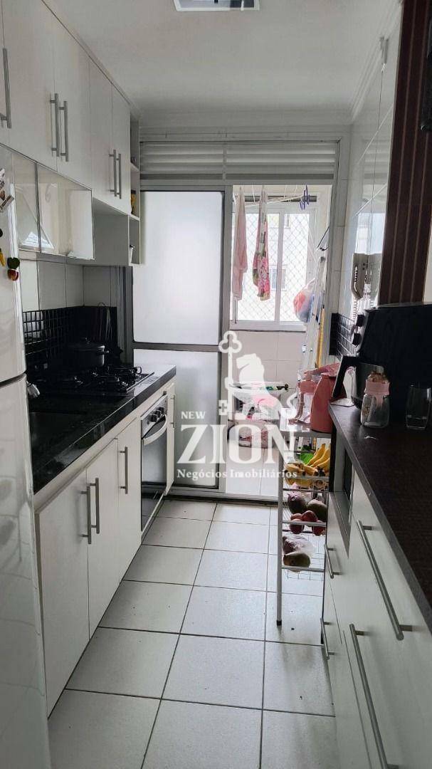 Apartamento à venda com 3 quartos, 55m² - Foto 11