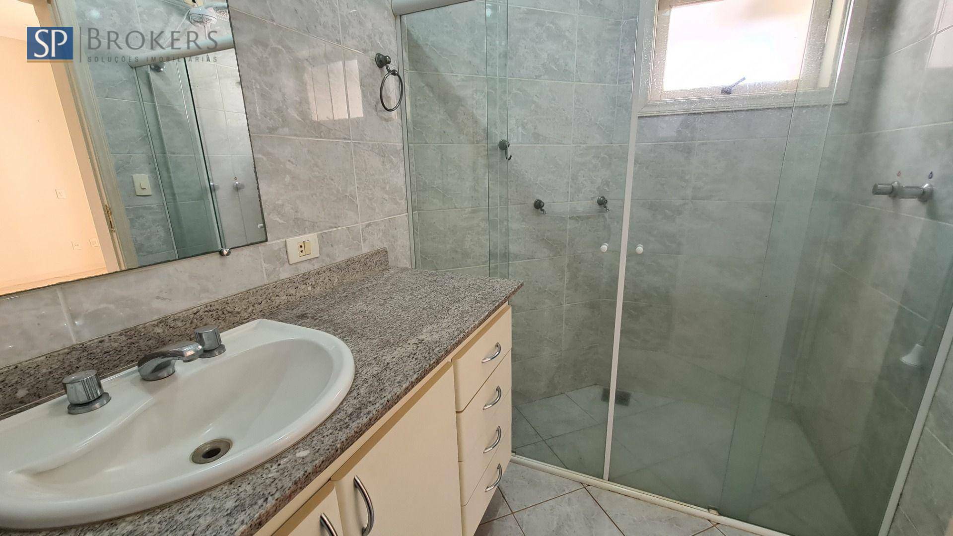 Casa de Condomínio à venda com 3 quartos, 370m² - Foto 29