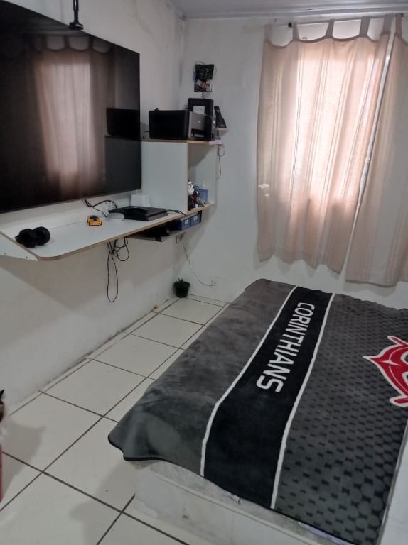 Casa à venda com 2 quartos, 100m² - Foto 10