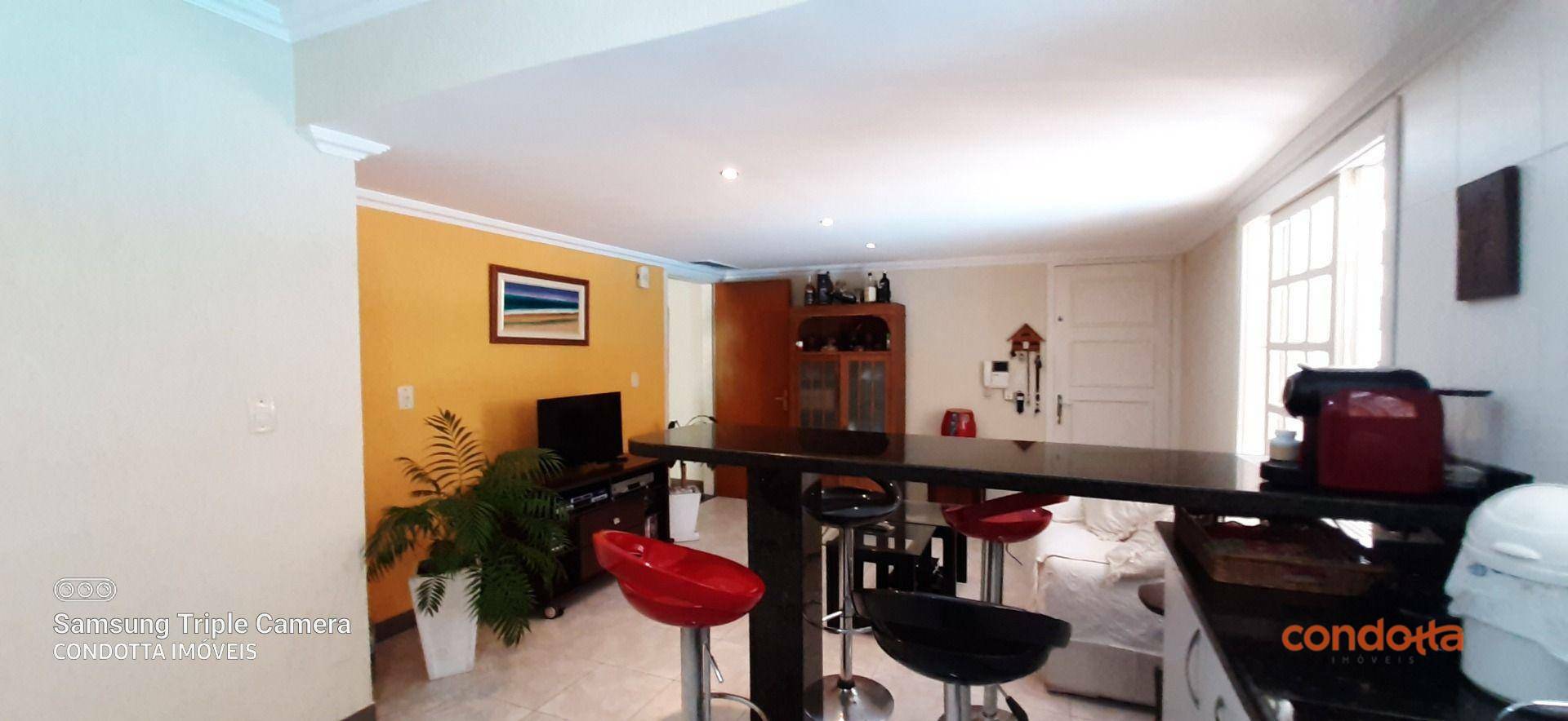 Casa para alugar com 4 quartos, 285m² - Foto 94