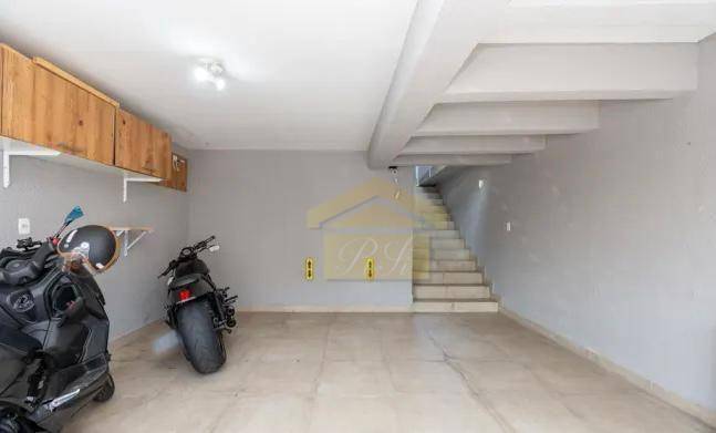 Sobrado à venda com 3 quartos, 180m² - Foto 28