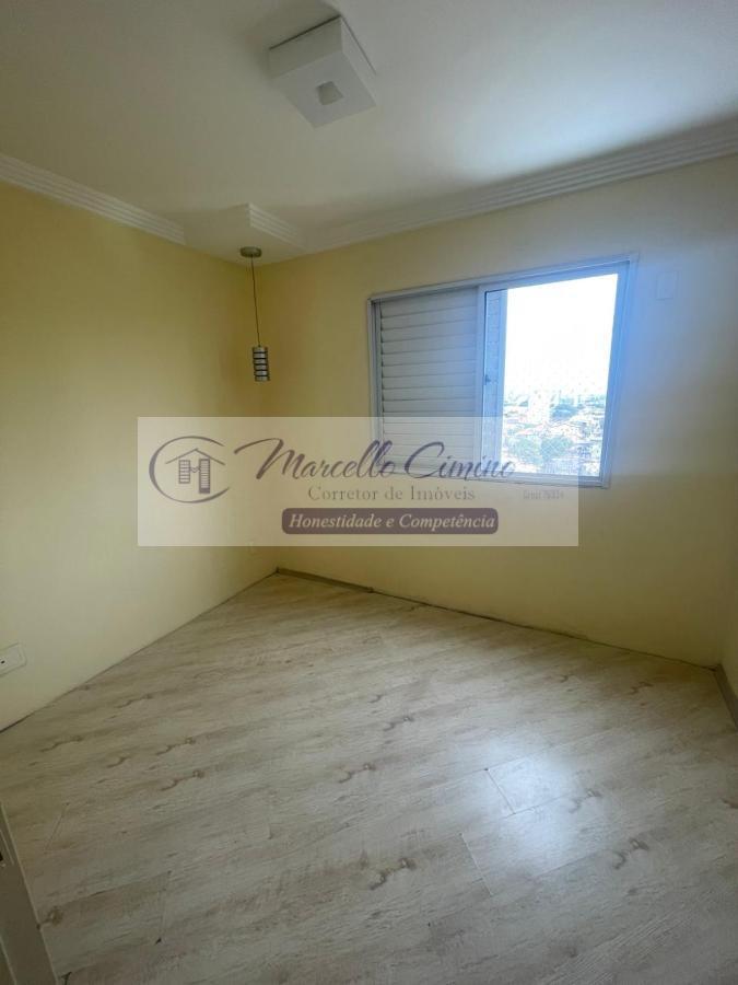 Apartamento à venda com 3 quartos, 66m² - Foto 4