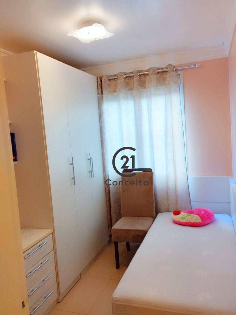 Apartamento à venda com 3 quartos, 76m² - Foto 32