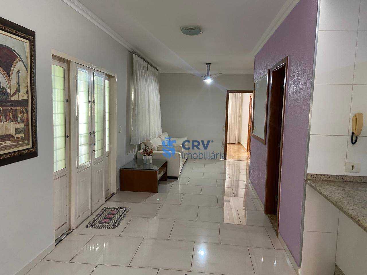 Casa à venda com 3 quartos, 200m² - Foto 4