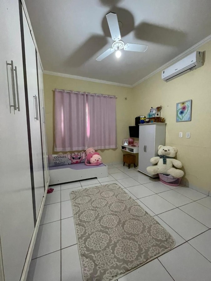 Casa à venda com 2 quartos, 120m² - Foto 3