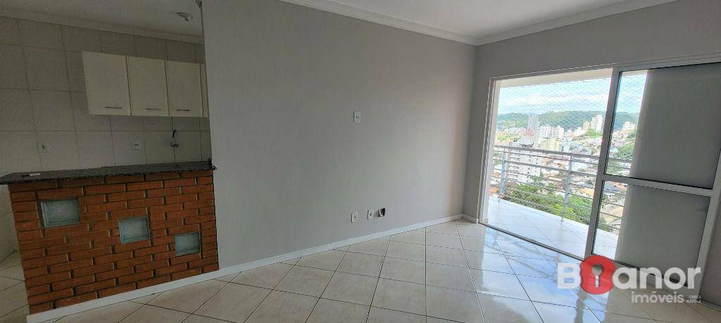 Apartamento à venda com 3 quartos, 79m² - Foto 3