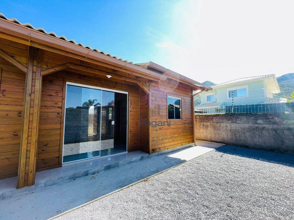 Casa, 2 quartos, 48 m² - Foto 1