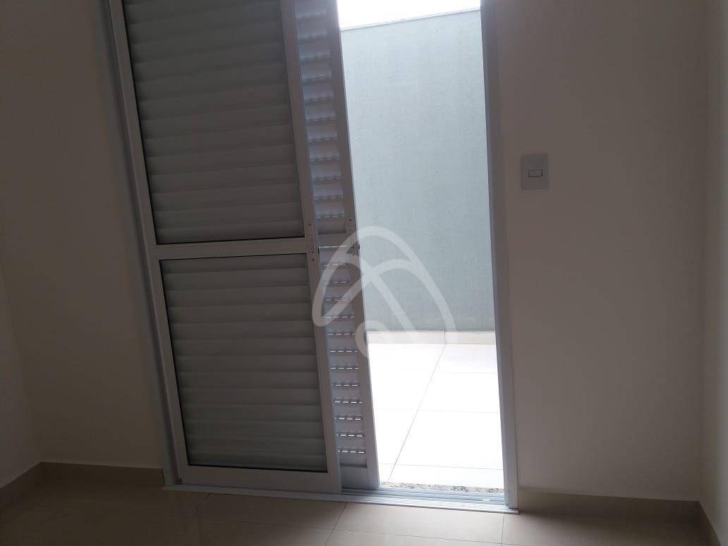 Apartamento à venda com 2 quartos, 58m² - Foto 2