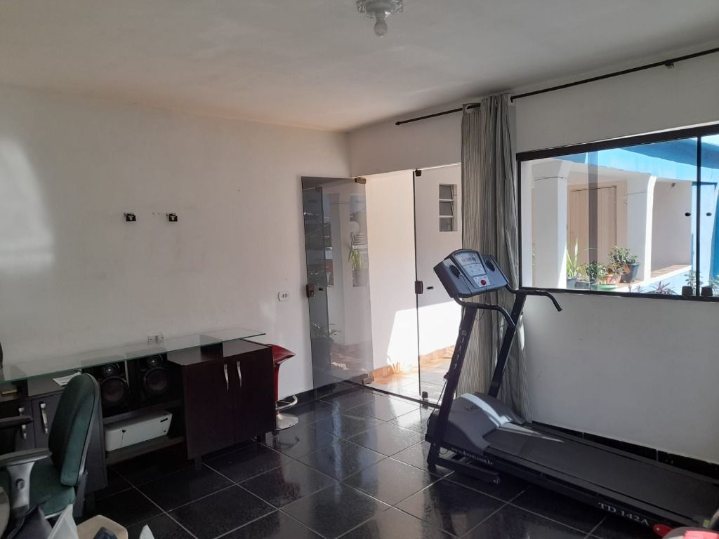 Sobrado à venda com 3 quartos, 205m² - Foto 20