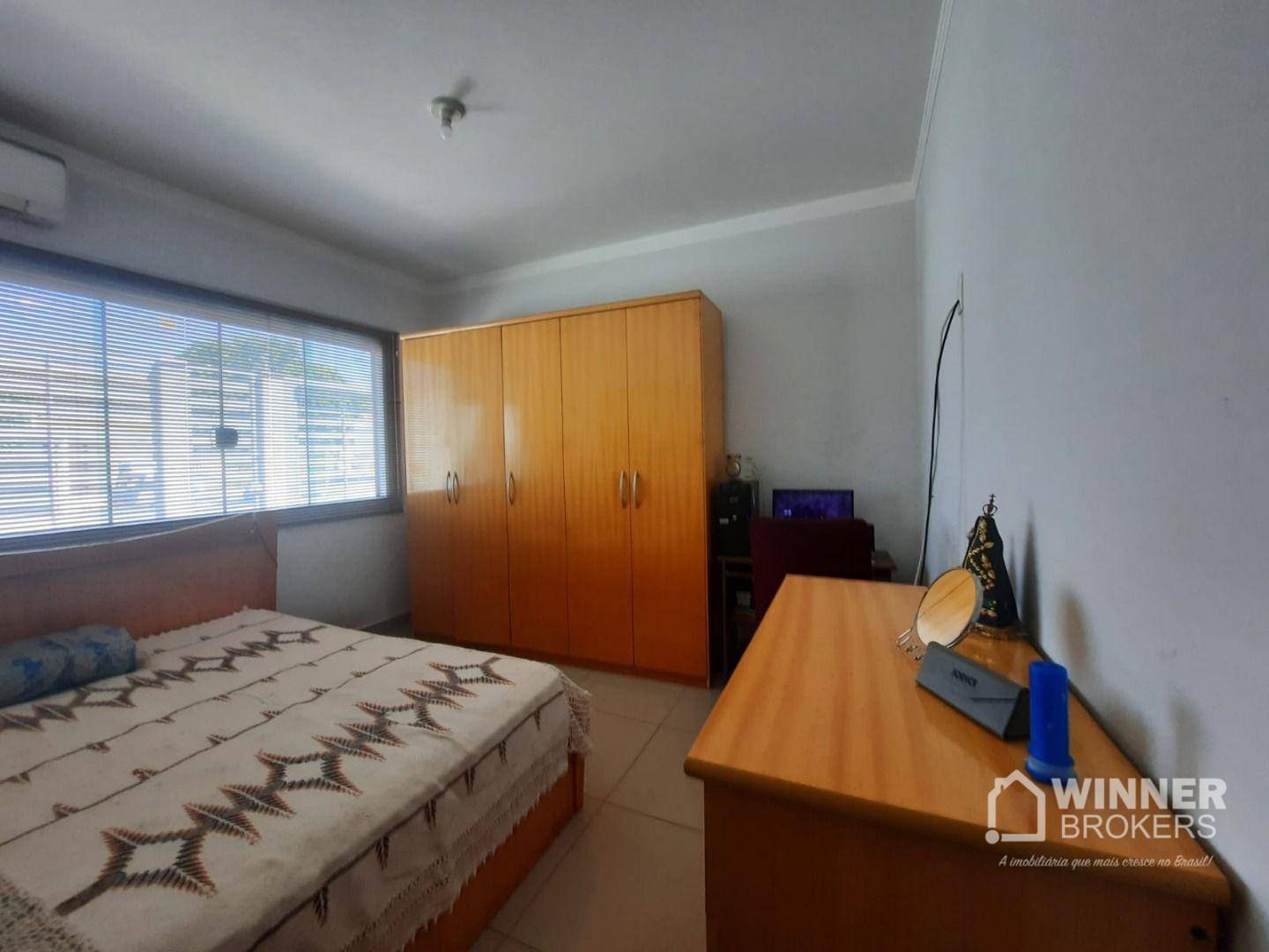 Casa à venda com 2 quartos, 105m² - Foto 8