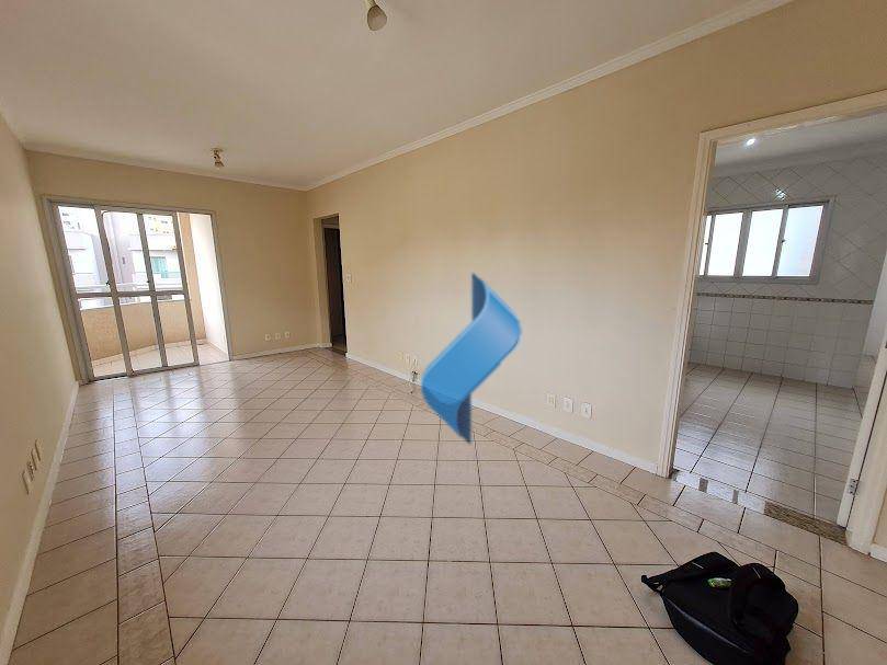 Apartamento à venda com 2 quartos, 78m² - Foto 2