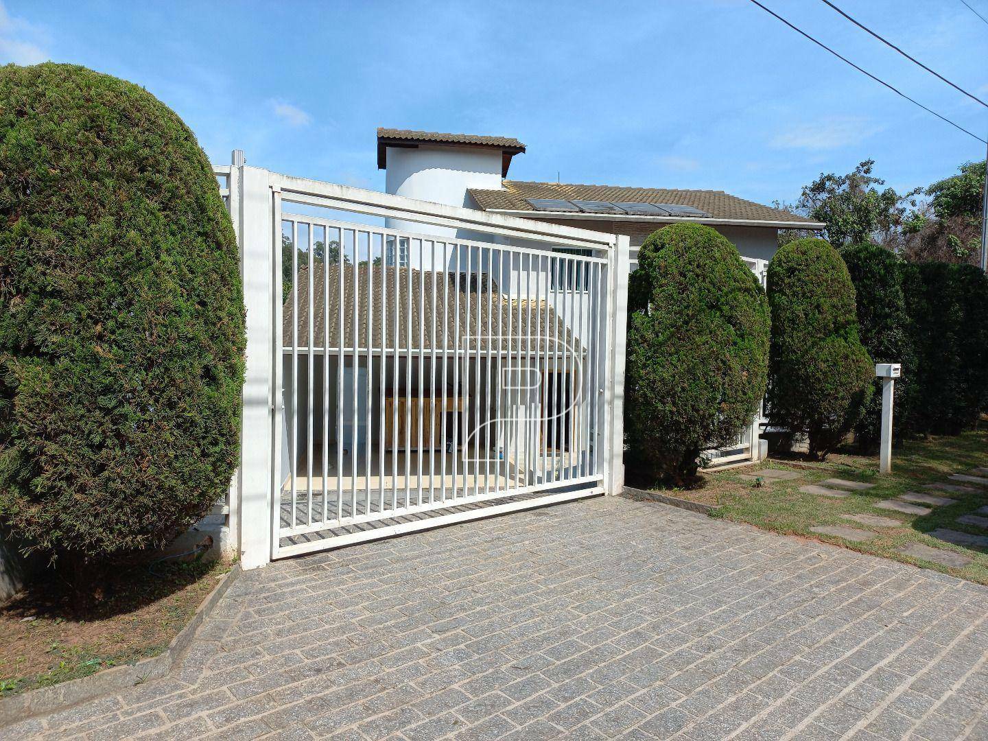 Casa de Condomínio à venda com 4 quartos, 380m² - Foto 2