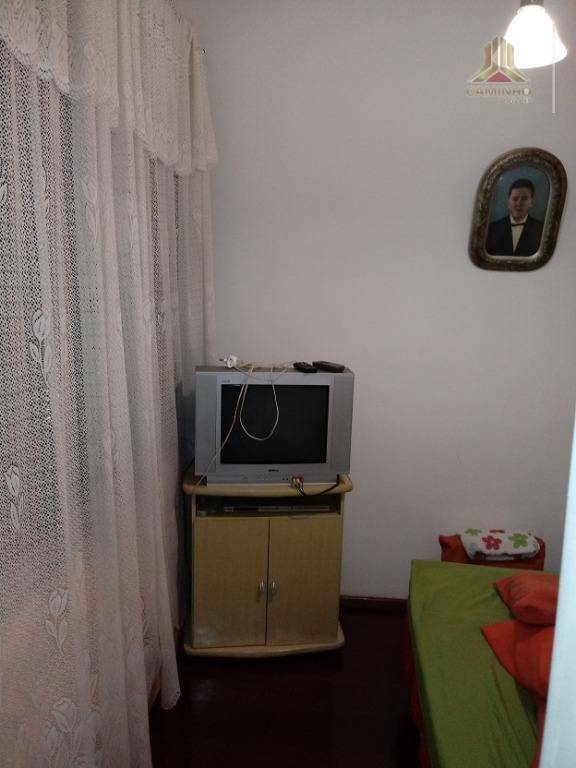 Apartamento à venda com 2 quartos, 67m² - Foto 11