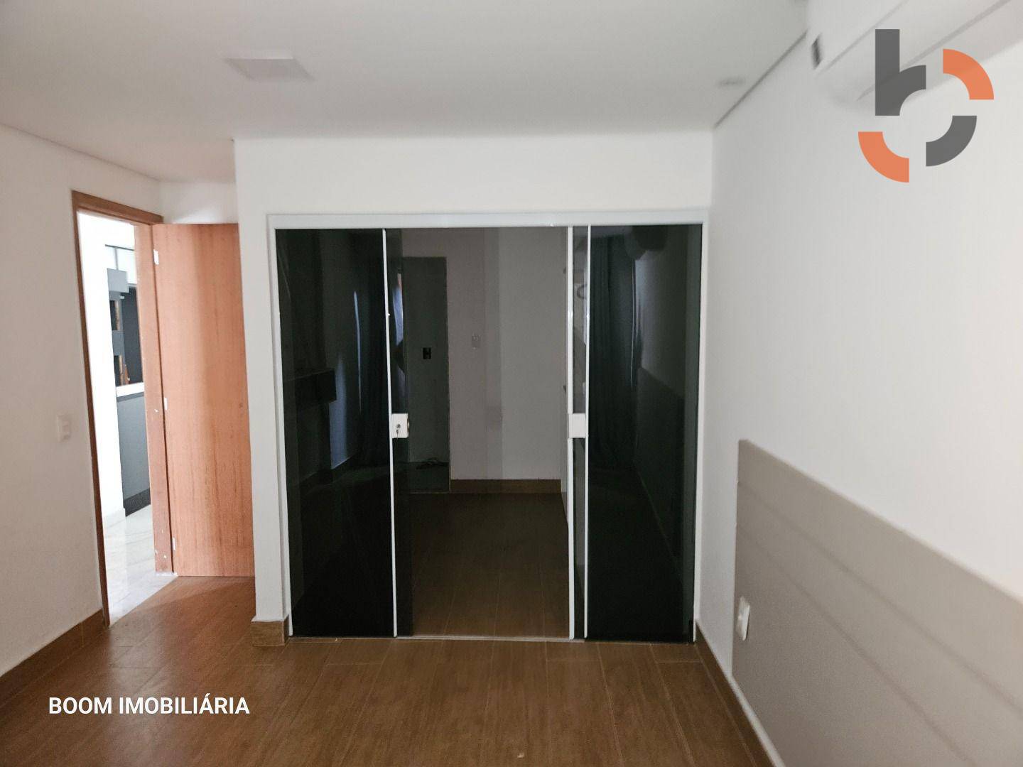 Casa à venda com 3 quartos, 255m² - Foto 16