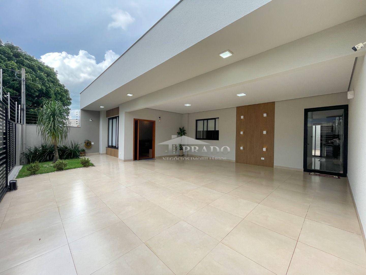 Casa, 3 quartos, 195 m² - Foto 2