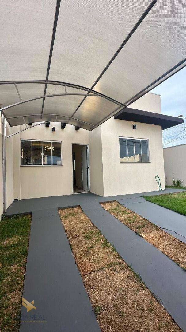 Casa à venda com 2 quartos, 112m² - Foto 1