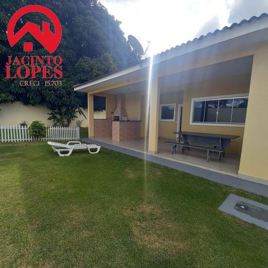 Casa de Condomínio para alugar com 3 quartos, 200m² - Foto 13