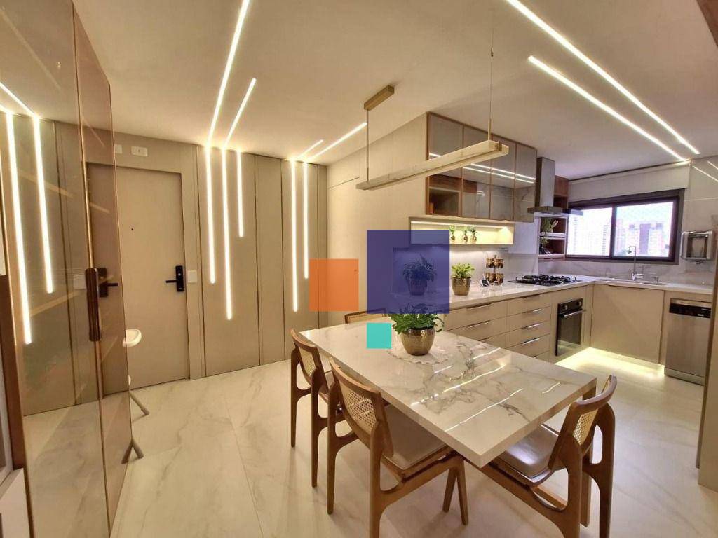 Apartamento à venda com 3 quartos, 154m² - Foto 9