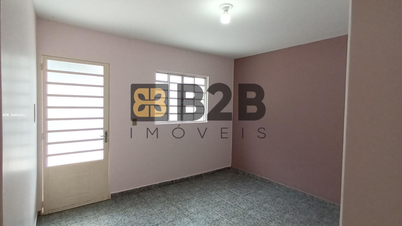 Casa à venda com 3 quartos, 98m² - Foto 11