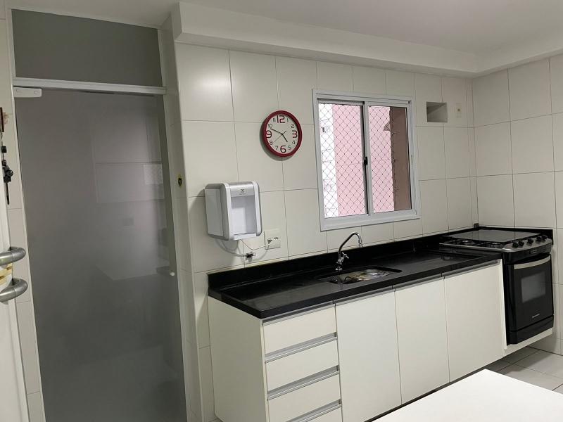 Apartamento à venda com 2 quartos, 57m² - Foto 10