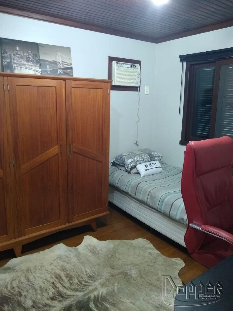 Casa à venda com 3 quartos, 311m² - Foto 10