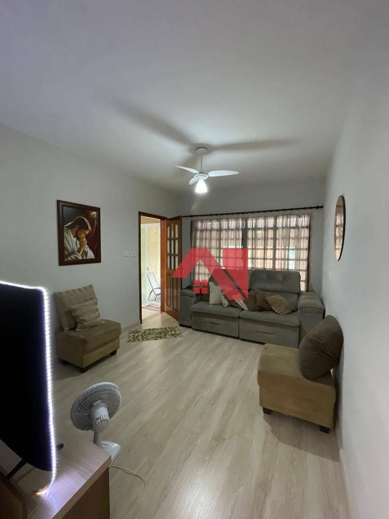 Casa à venda com 3 quartos, 197m² - Foto 16