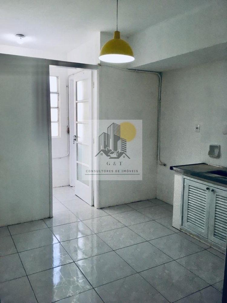 Apartamento à venda com 2 quartos, 64m² - Foto 4