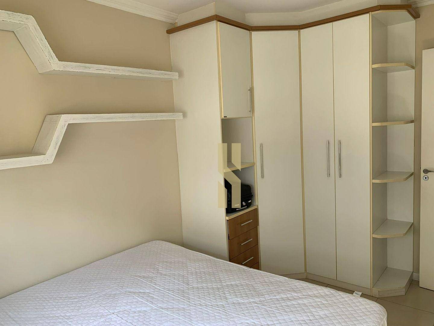 Apartamento à venda com 3 quartos, 123m² - Foto 14