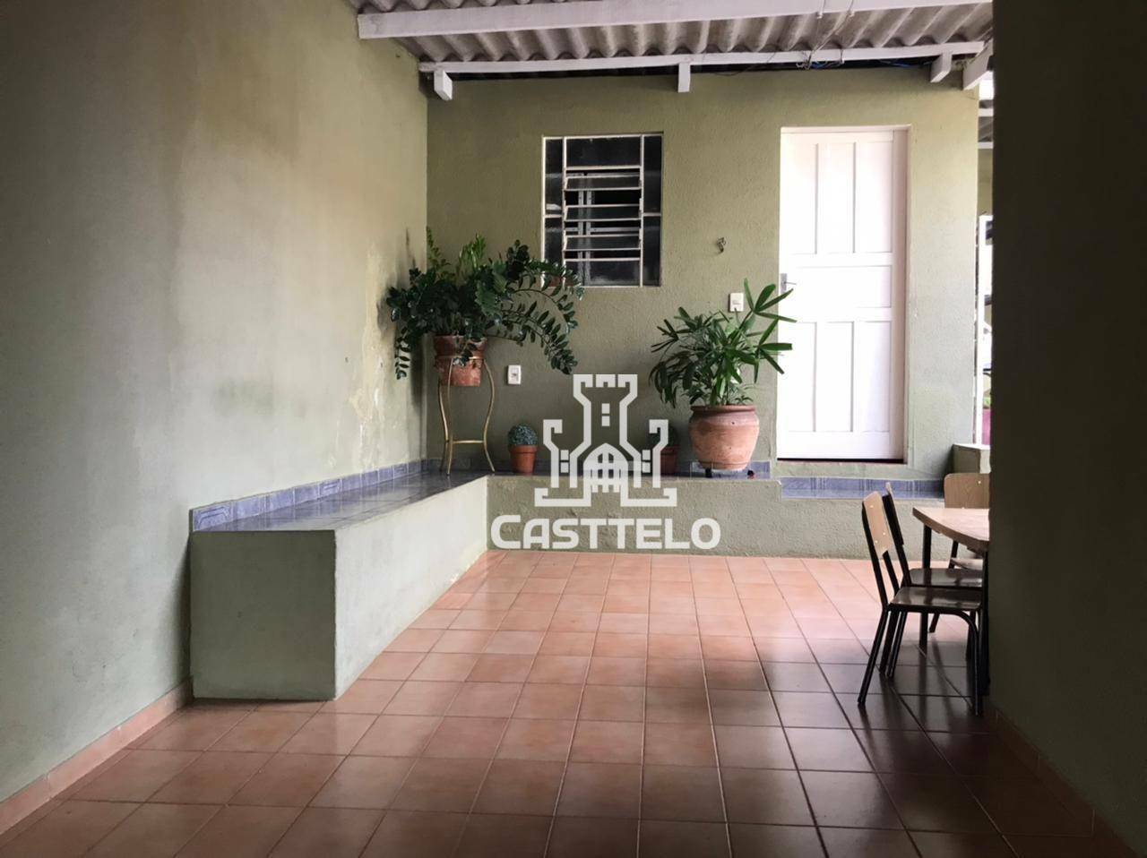 Casa à venda com 2 quartos, 70m² - Foto 16