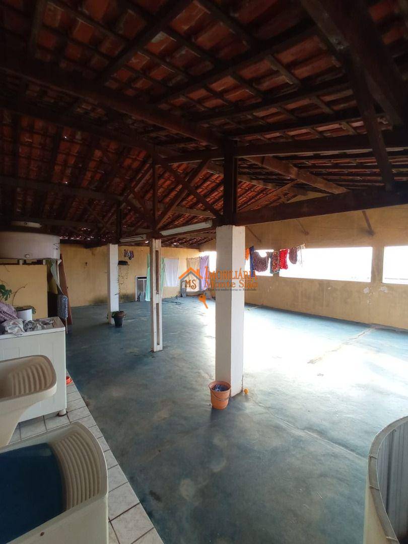 Sobrado à venda com 5 quartos, 250m² - Foto 45