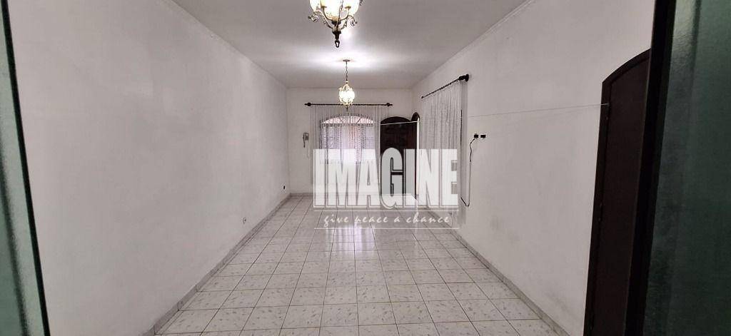 Sobrado à venda com 3 quartos, 158m² - Foto 19