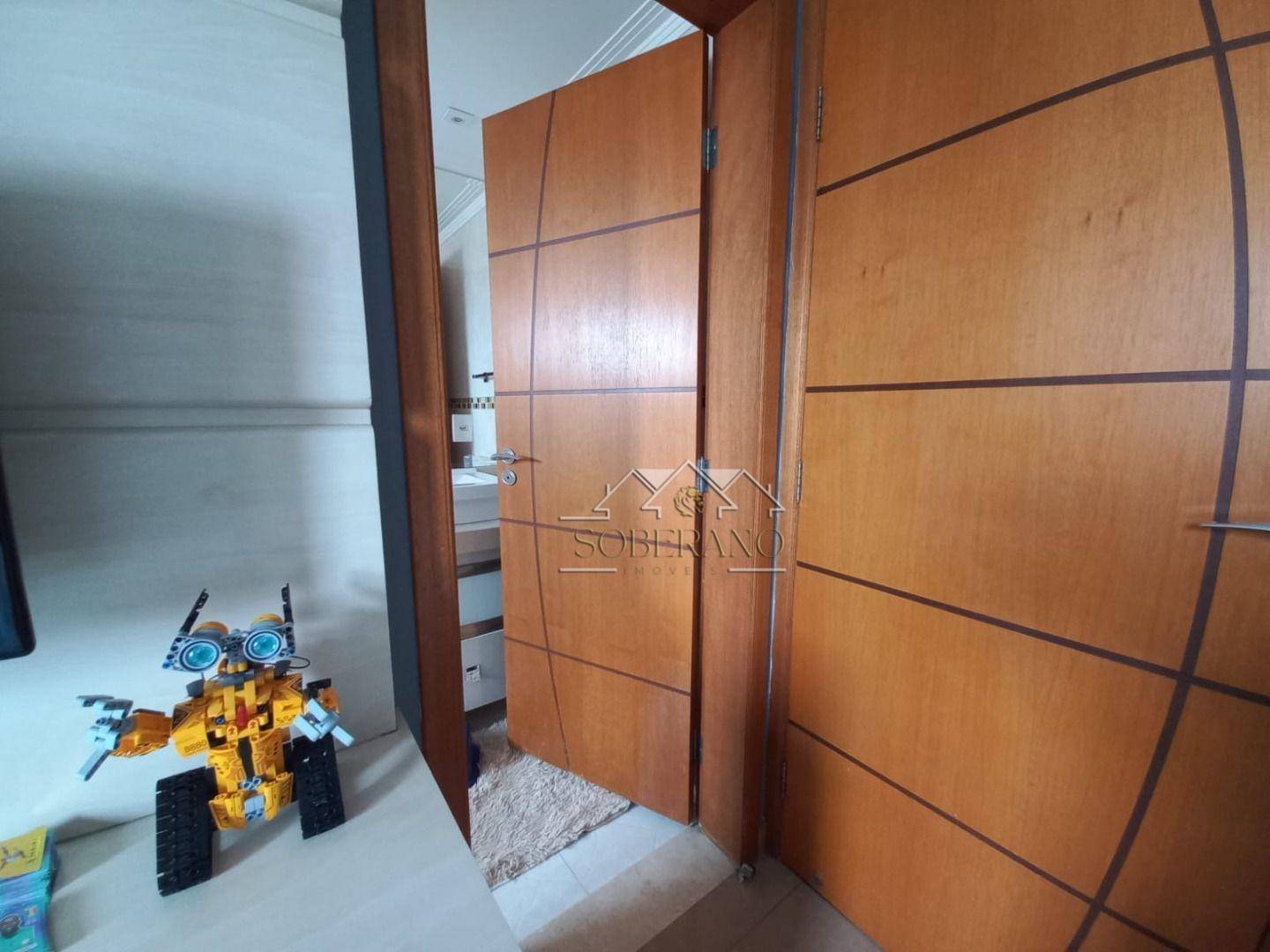 Apartamento à venda com 3 quartos, 198m² - Foto 38