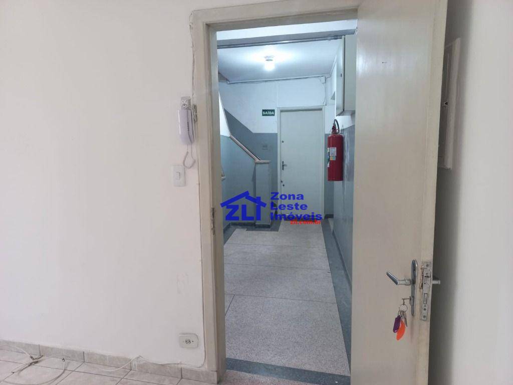 Apartamento para alugar com 2 quartos, 60m² - Foto 19