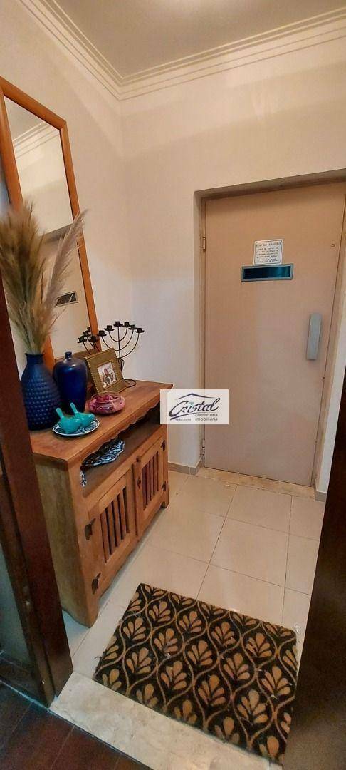 Apartamento à venda com 3 quartos, 159m² - Foto 6