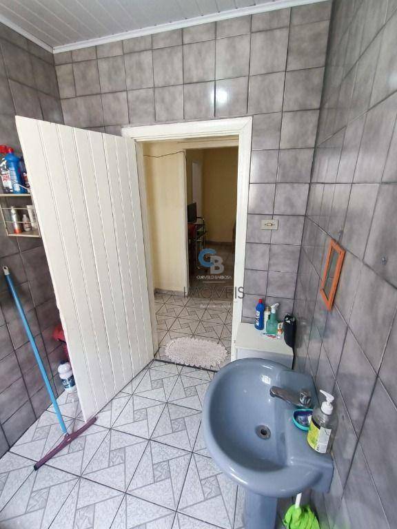 Casa à venda com 3 quartos, 210m² - Foto 16