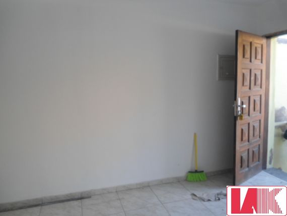 Casa à venda e aluguel com 1 quarto, 112m² - Foto 3