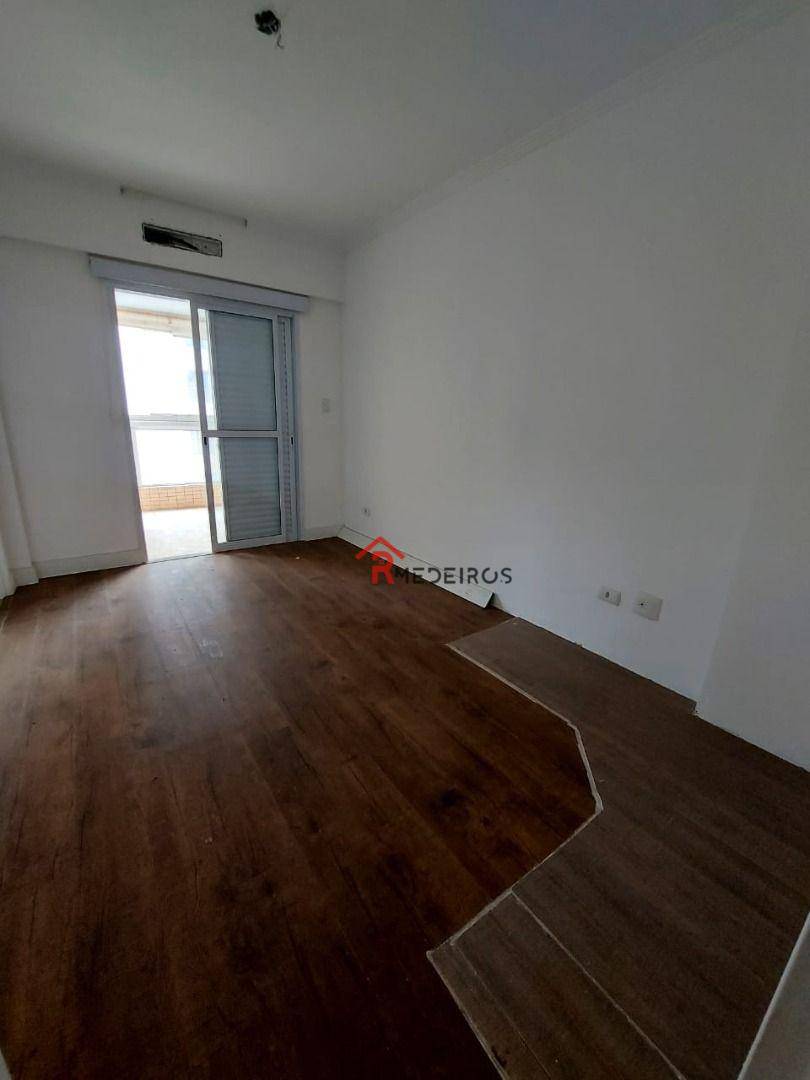 Apartamento à venda com 3 quartos, 101m² - Foto 22