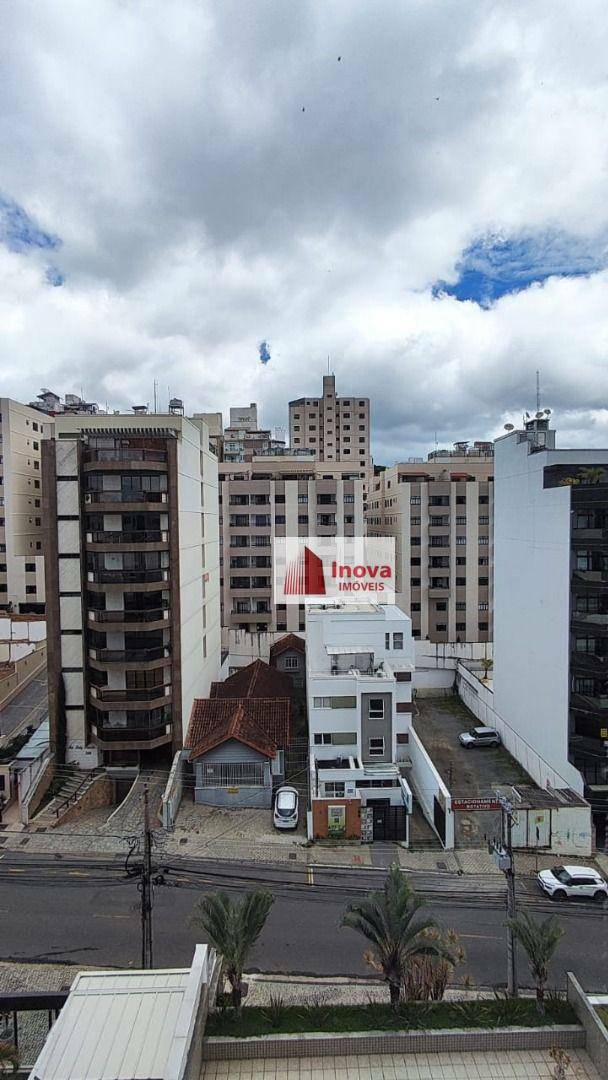 Apartamento para alugar com 3 quartos, 122m² - Foto 29