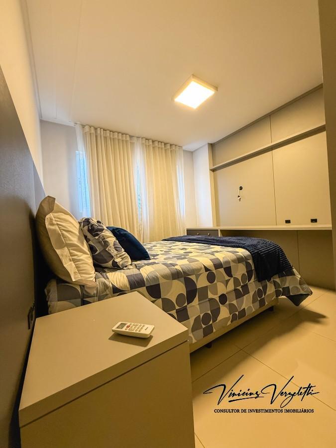 Apartamento para alugar com 3 quartos, 140m² - Foto 32