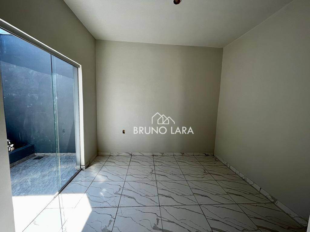 Casa à venda com 3 quartos, 70m² - Foto 25