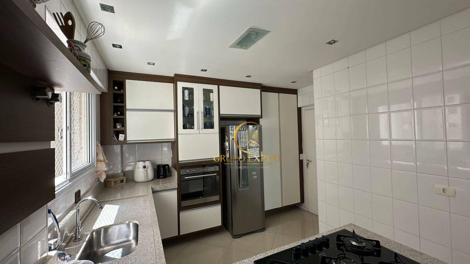 Apartamento à venda com 3 quartos, 102m² - Foto 11