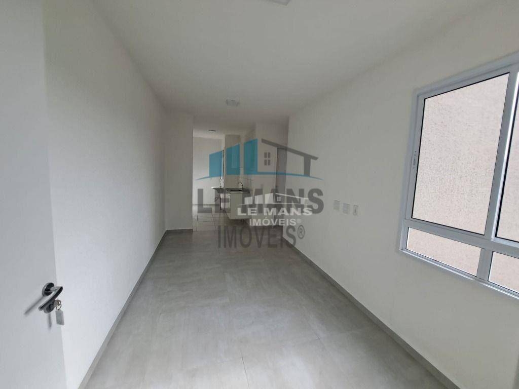 Apartamento para alugar com 2 quartos, 48m² - Foto 1
